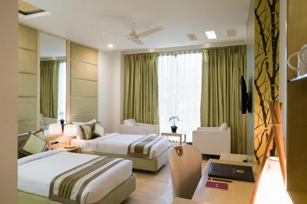 Room image 3